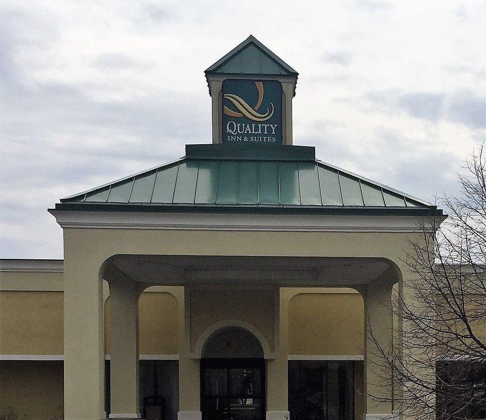 Quality Inn & Suites Danville Exterior foto