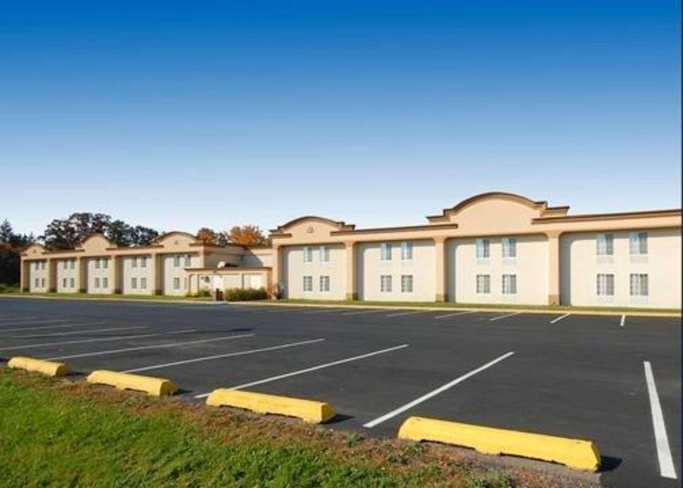 Quality Inn & Suites Danville Exterior foto